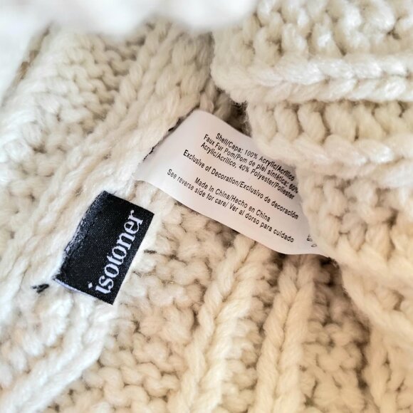 Isotoner Ivory Cable Knit Beanie Cap with Pom New - Picture 5 of 5